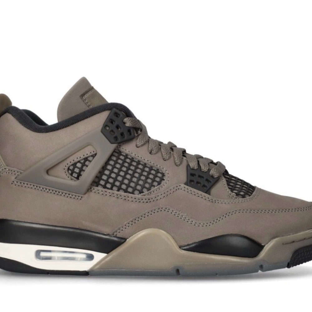 Stylish Gray Sneakers Jordan’s !!!